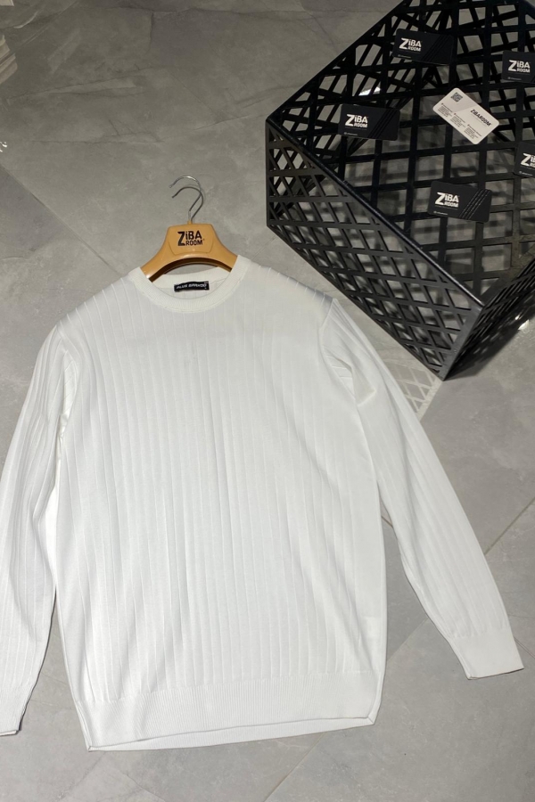 İnce Çizgili Yuvarlak Yaka Triko Kazak