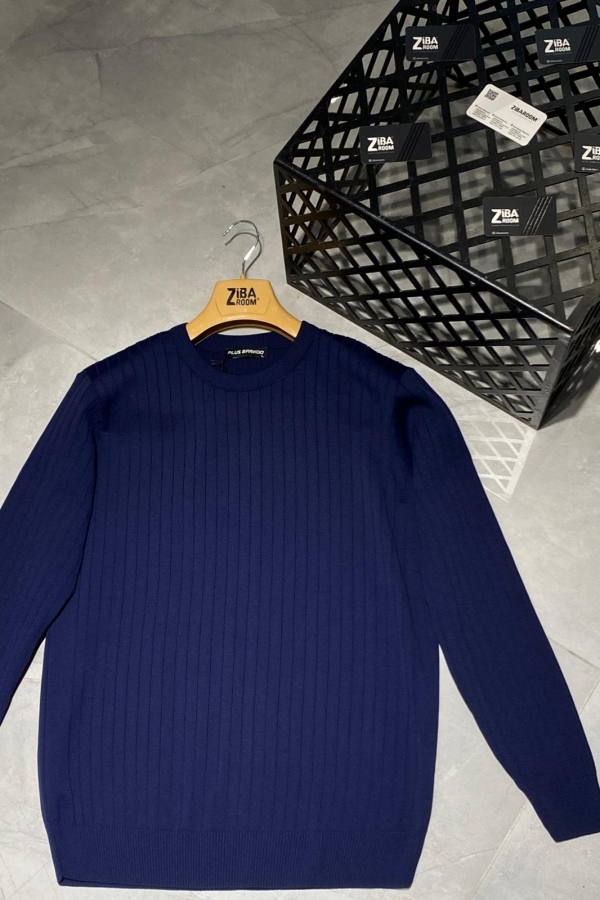 İnce Çizgili Yuvarlak Yaka Triko Kazak