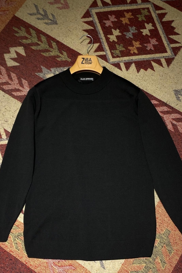 Yarım Boğaz Düz Triko Kazak